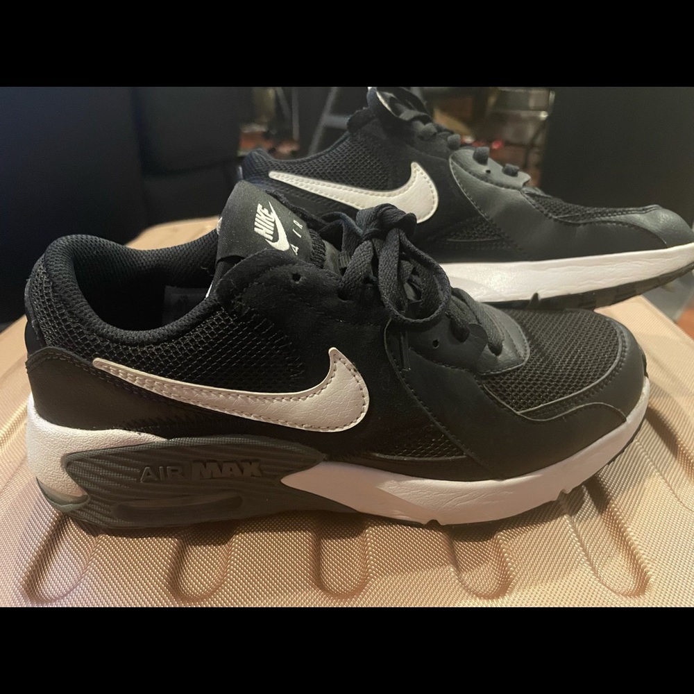 Nike AirMax Excee